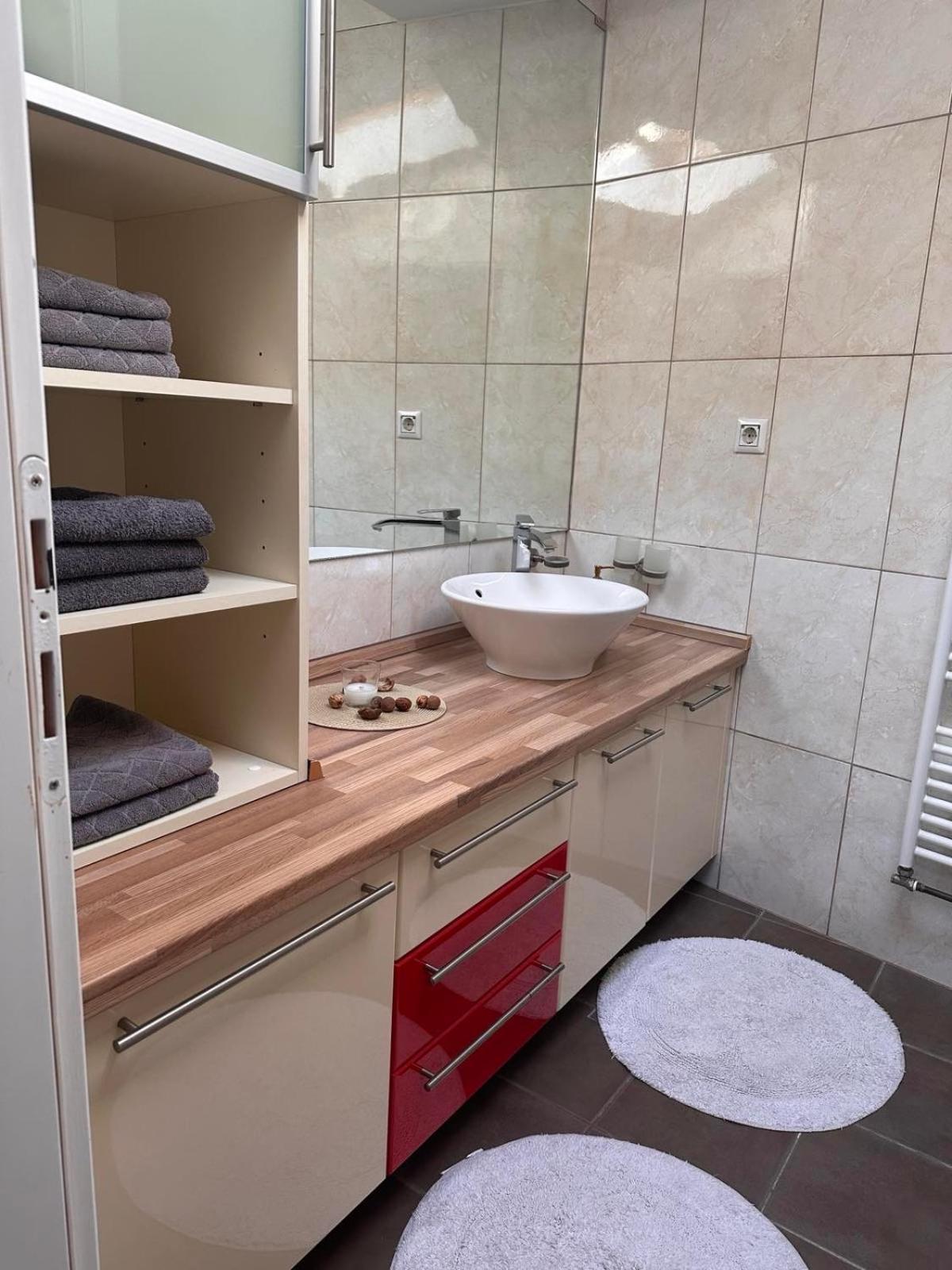 Vila Danin With Free Garage,Stari Grad Сараево Экстерьер фото